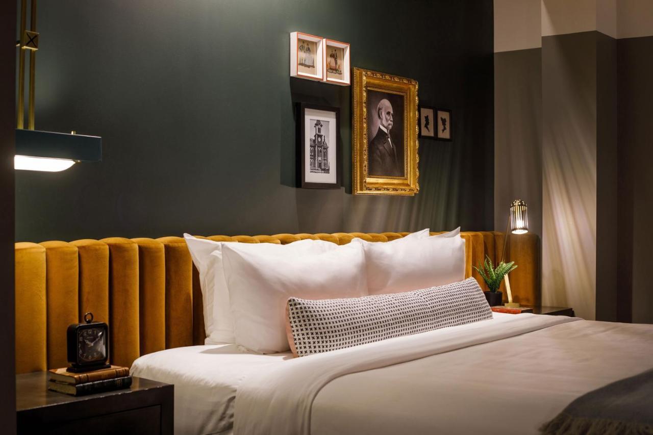 King Room,1348915346:JPEG